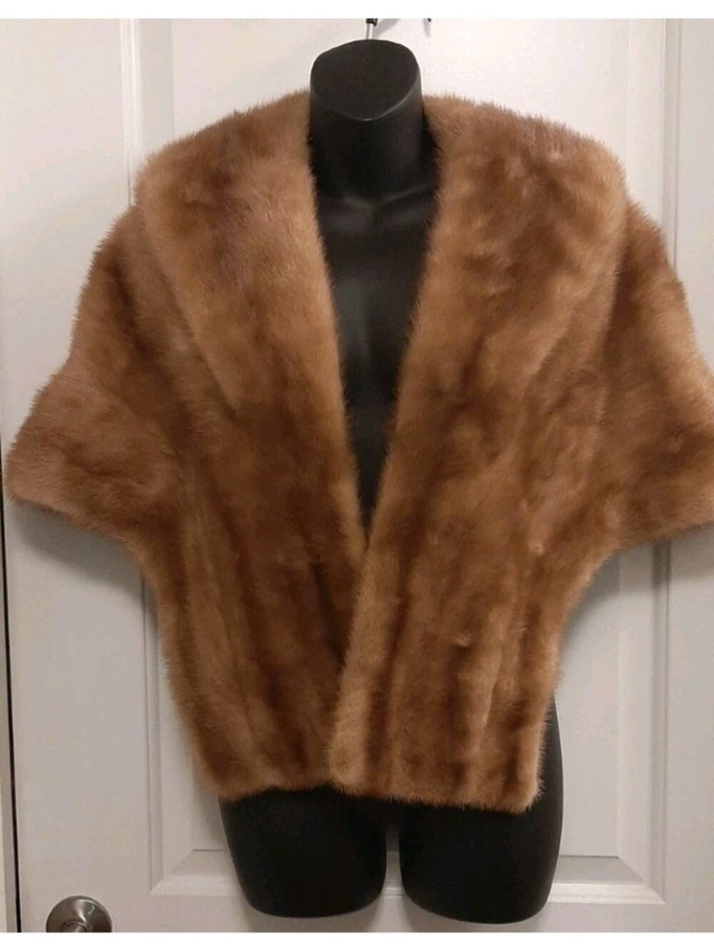 Vtg Meyer Epstein Womans Real Fur Collared Stole Shawl Lined Pockets Estate Sale